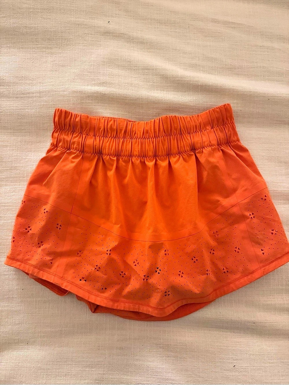 Orange lululemon skirt size 2